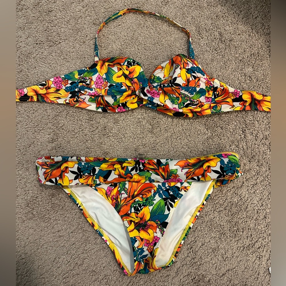 Victorias Secret floral bandeau bikini set